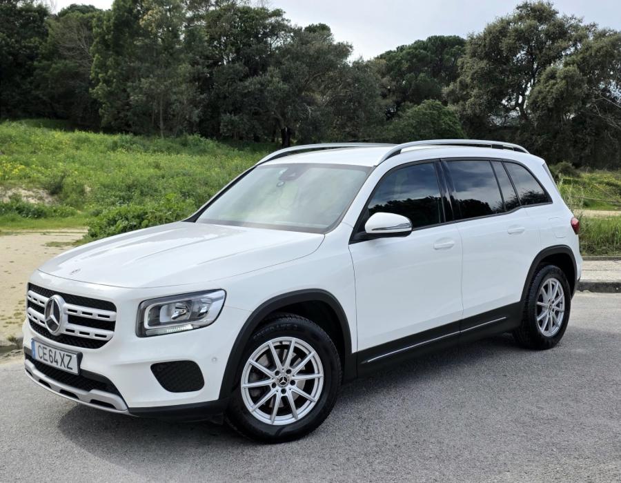 MERCEDES-BENZ GLB180D